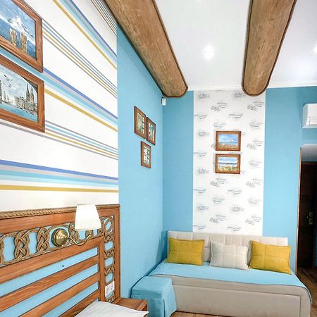 Lucky Ship Art Hotel Odesa Exterior foto